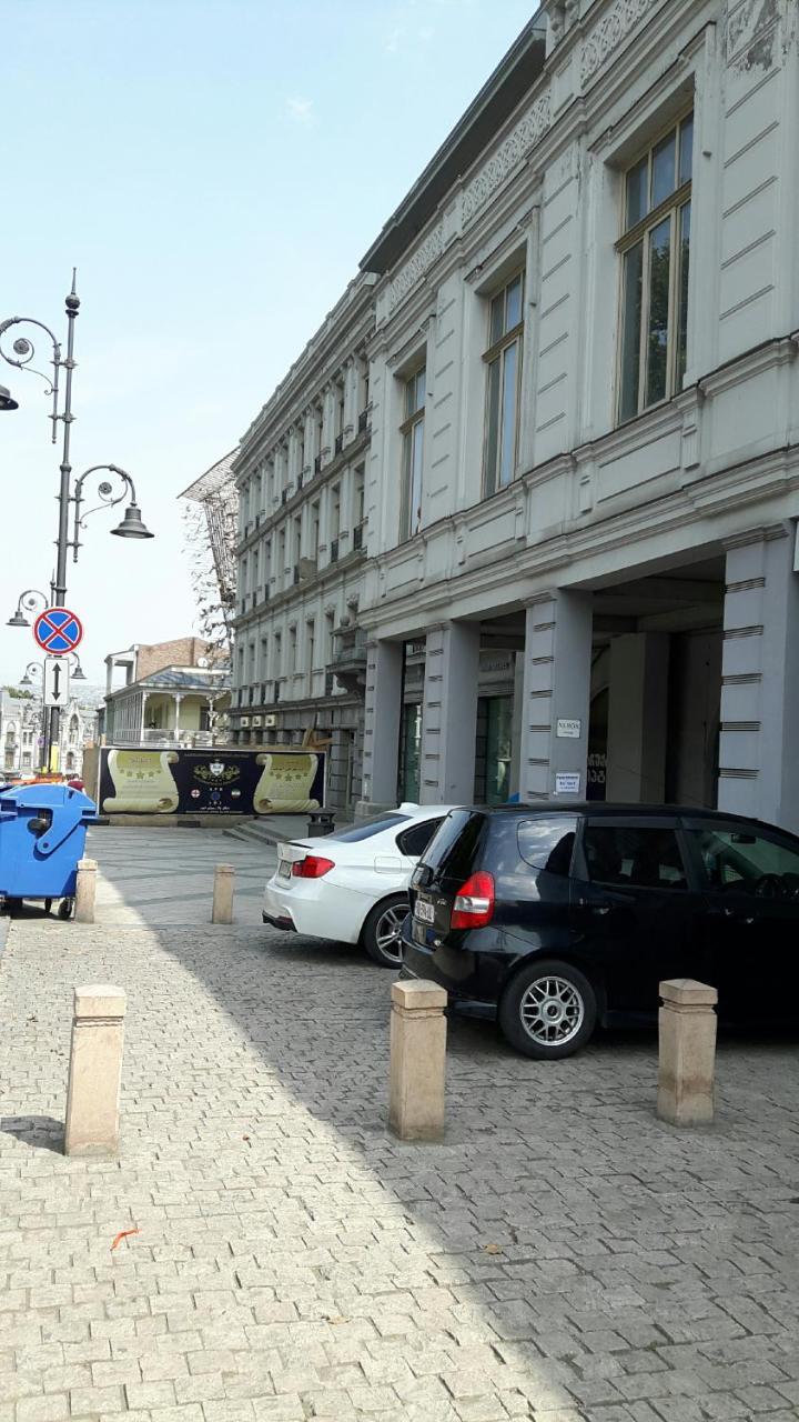 Apartment On Aleksandr Pushkin Street Tbilisi Eksteriør billede